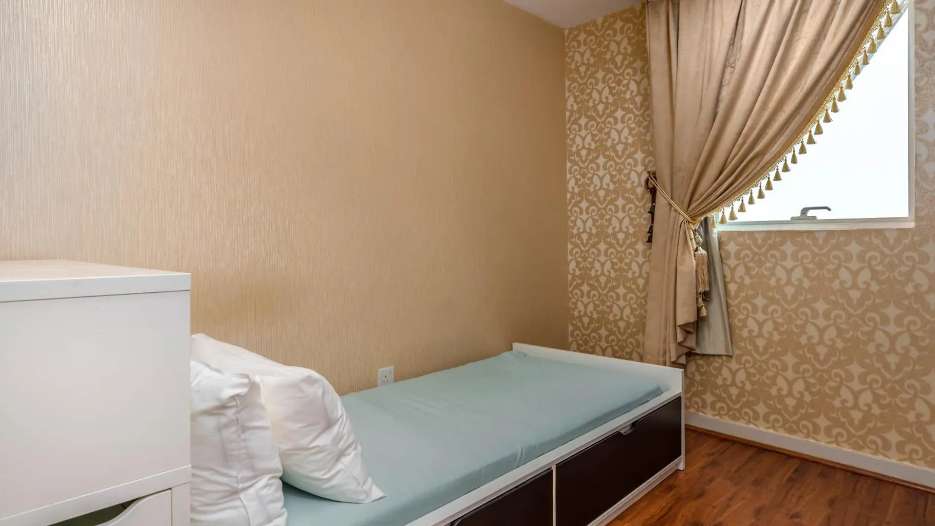 Rbc Tower Apartment Dubai United Arab Emirates